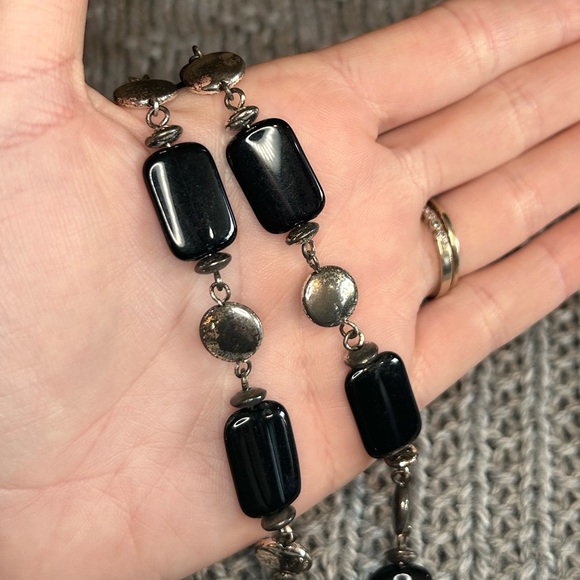 Bundle Of 3 Black Beaded Necklaces - Picture 5 of 10